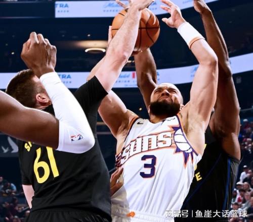 勇士10197太阳！科尔终于看清现实，库里谈波尔津吉斯也把话挑明