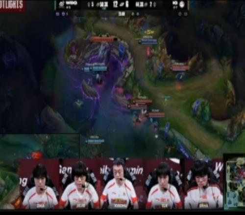 局内语音JieJie：你表演杂技啊虎哥Xiaohu：我也被吓死了