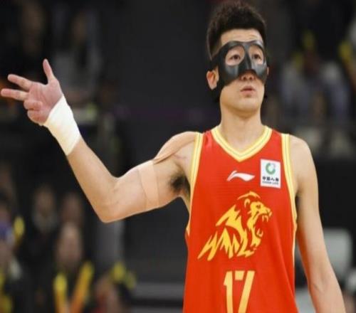 广厦险胜吉林挺进四强：国内球员总共只得13分，郭士强做对一件事