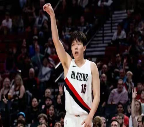 20分惊天逆转！开拓者青年军掀翻灰熊，内线新星17板背后藏暗涌