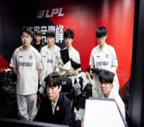 IG发布第一赛段组内赛总结：屡屡受挫也不能失去拼搏的勇气