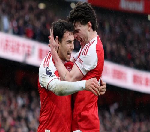 英超领头羊狂飙：豪取4连胜，夺冠有戏，曼城被甩开9分