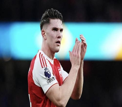 默森：目前无论是哲凯赖什还是热苏斯首发表现都不如替补好