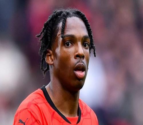 刚提的新车啊，雷恩主帅：雅凯肩部遭遇了相当严重的伤情