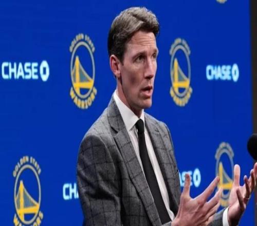 勇士仍未放弃库里时代邓利维坚称目标是赢在当下