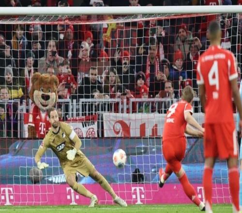 凯恩踢疯了！半场独造3球点球双响，跻身五大联赛历史射手榜前10