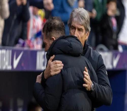 佩莱格里尼：这场战术和国王杯那场没变化，只是今天站位偏后