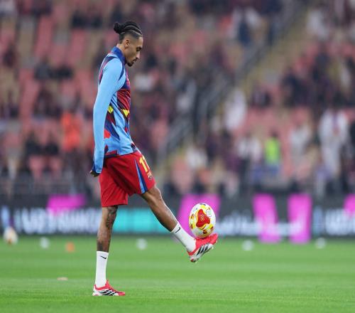 国王杯关键战在即，拉菲尼亚复出进入倒计时