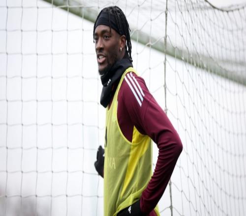 亚伯拉罕：为了帮助维拉达成赛季目标我需要一个进球作为起点_英超直播