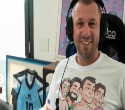 卡萨诺：巴斯托尼盯人防守不行，移动也比较吃力