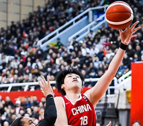 19分钟砍21分！中国女篮25岁1米92奇兵闪耀：宫帅用她搭档韩旭