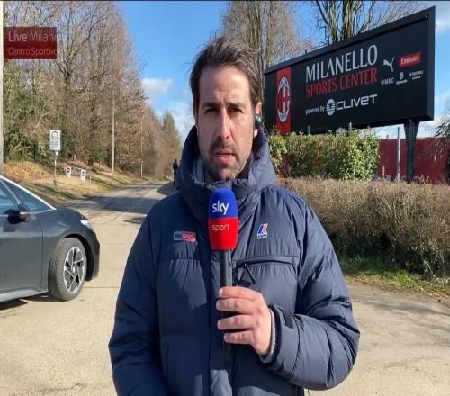 意天空：米兰利用内部罚款组织所有的团队成员举行了晚宴