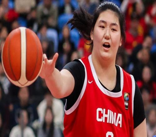 两战狂胜101分！中国女篮双杀国际联队杨舒予14+6张子宇11+9