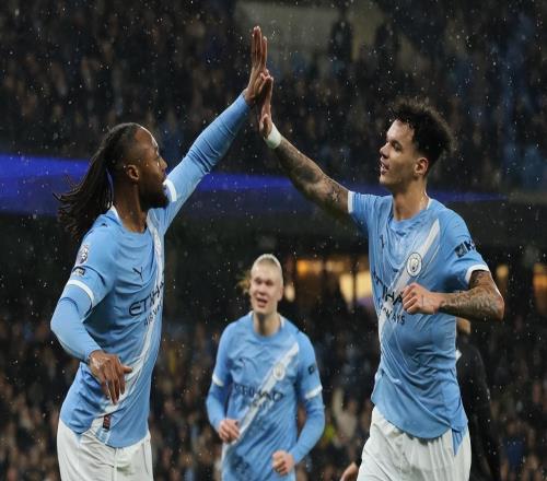 30！哈兰德连场破门追平曼联传奇，曼城连破2大纪录，紧咬阿森纳