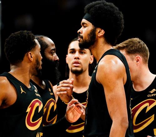 3胜0负！哈登真香，米切尔狂轰30分，阿伦8中8，梅超疯生涯之夜