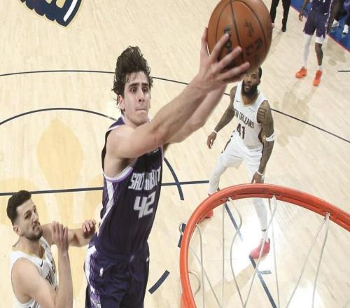 NBA新秀榜：前四保持不变，国王中锋雷诺升至第五