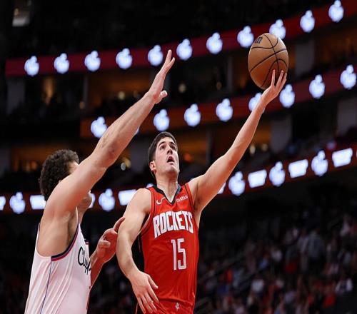 其他人都投不进，火箭为什么在最后时刻不让后场新星留在场上呢