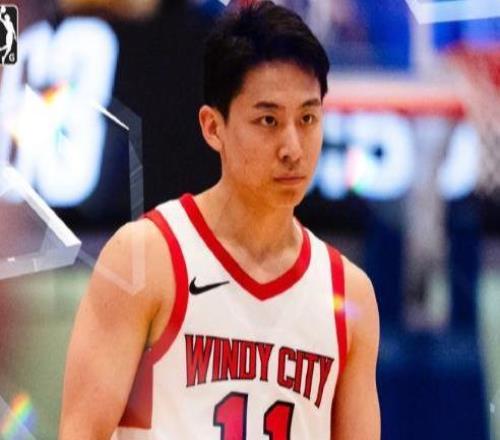 河村勇辉狂砍34分8篮板16助攻！关键是他身高仅1米72！