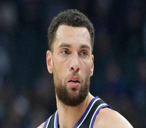 赛季报销！拉文将接受右手小指肌腱手术今夏大概率执行球员选项