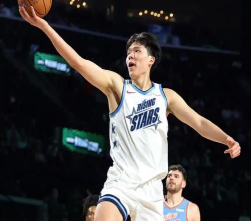 安东尼队逆转！杨瀚森10+2全队第二，克林根9+2，火箭探花立大功