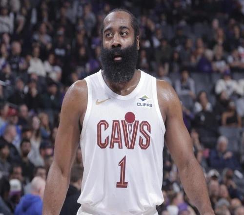 进攻风暴！哈登交易后骑士效率值126.7分，全季维持即称霸联盟