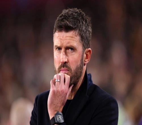 乔科尔：卡里克身上有着坚毅的特质，他话不多但讲话简明扼要