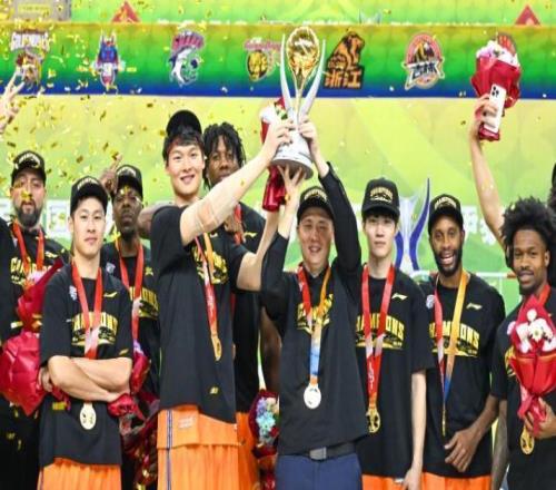 CBA冠军预测：上海队第一，广厦第二，广东只排第四