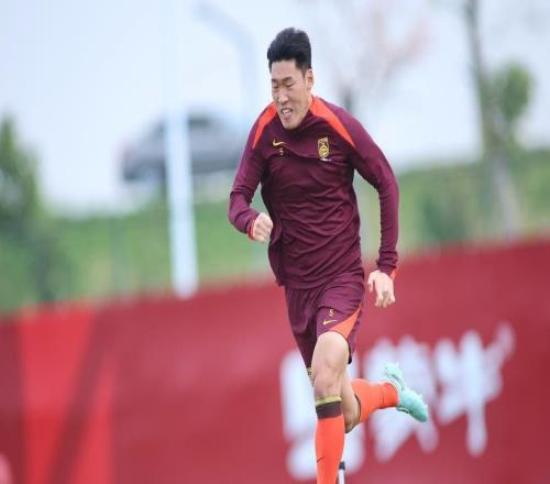 中超新赛季风云录：转会市场的暗流与明争，新外援整体身价提升