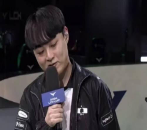 GEN选择了DK！ShowMaker：接下来对GEN的比赛我们会好好准备的！