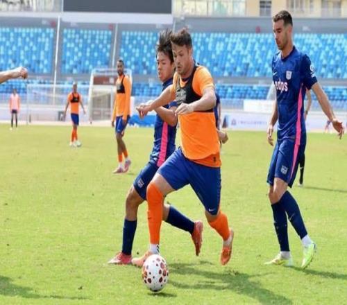 大连开局魔鬼赛程，5轮3客2主先战上海双雄再斗泰山4月22日德比