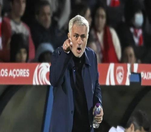 穆帅展望与皇马欧冠附加赛:欧冠之王受了伤,受伤的国王很危险