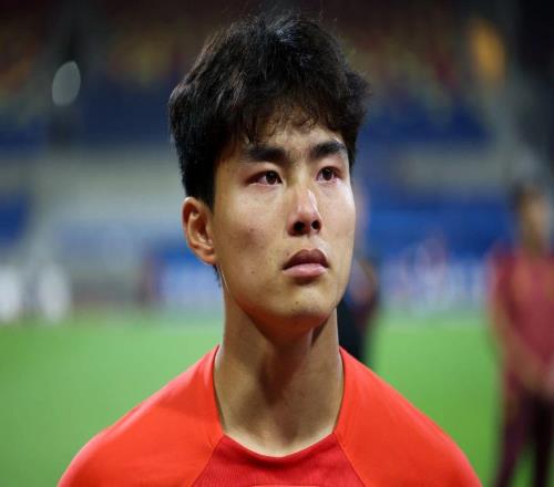 走仲裁拿自由身，球员拒绝被道德绑架！恒大无法为球员提供保障