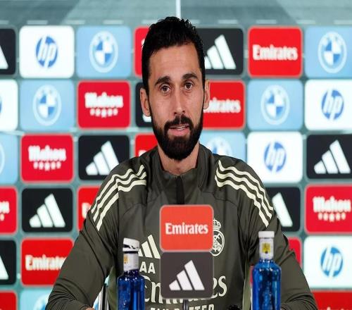 阿韦洛亚：姆巴佩明天能上巴萨的事你们去问弗里克吧