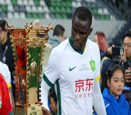 北京国安与法比奥完成续约，合同至2027年底