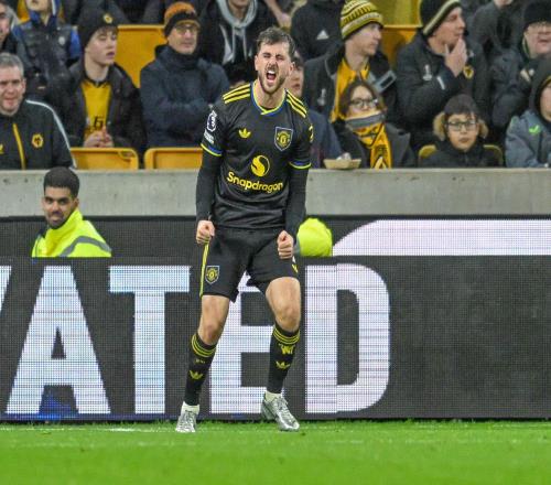 曼晚报道芒特谋划前路两千万英镑转会费可助曼联减轻损失_英超直播