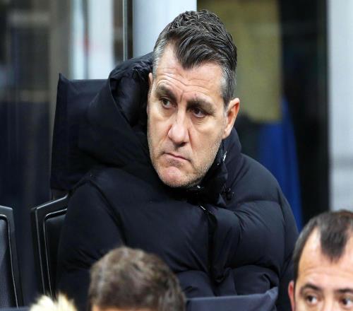 维耶里回忆：与里皮发生冲突时被拉开大罗在比赛中仅展现训练中的一成表现_意甲直播