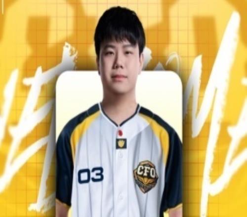 季后赛一轮游后Shad0w更博：没想到放假来的这么快会好好调整自己的状态的