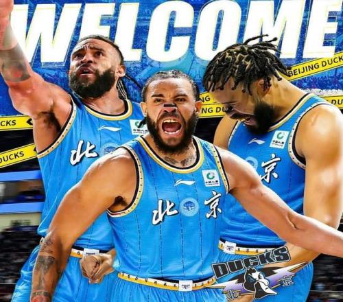 北京打造联盟最强内线群！NBA冠军中锋携手周琦，或改变争冠格局