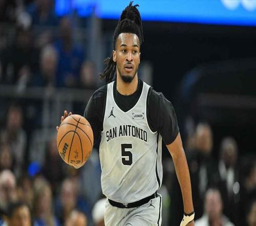 马刺队斯蒂芬卡斯尔谈防守亚历山大和东契奇：我主动要求