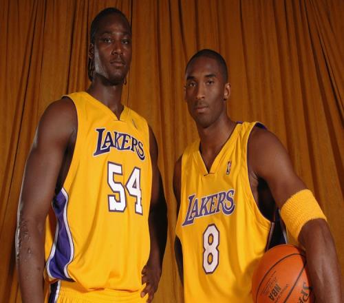 夸梅：我的名字终将与乔丹和科比相提并论至少让我给孩子们带来了无忧的未来_NBA直播