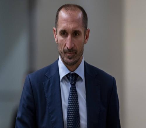 米体报道基耶利尼和科莫利将面临处罚，科莫利可能至少会被禁赛两个月_意甲直播