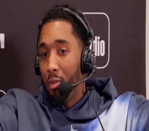 米切尔已接纳詹皇！2.6亿名单只能给底薪格里芬认为老詹会回骑士