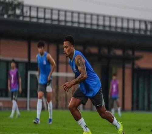 申花亚冠荣誉战，金顺凯继续首发，三叉戟急需磨合，拉唐冲击首球