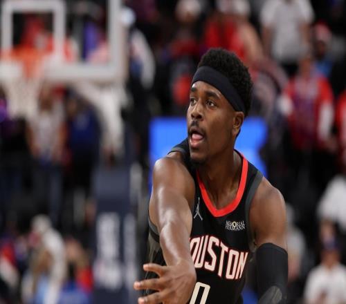 火箭已弃用1人30岁射手2场遭雪藏，泰特取而代之，今夏难留队