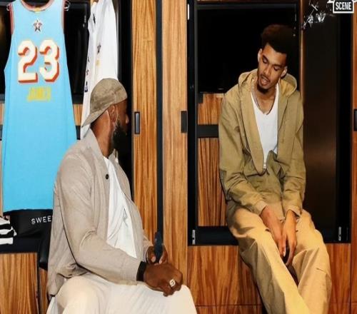 文班残暴大帽，詹皇第一时间的反应暗藏深意！联盟第一人要传位了