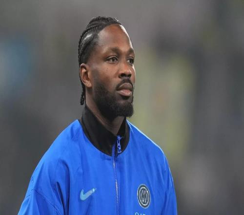 记者：图拉姆完全契合巴萨的中锋需求，转会费不超过7000万欧