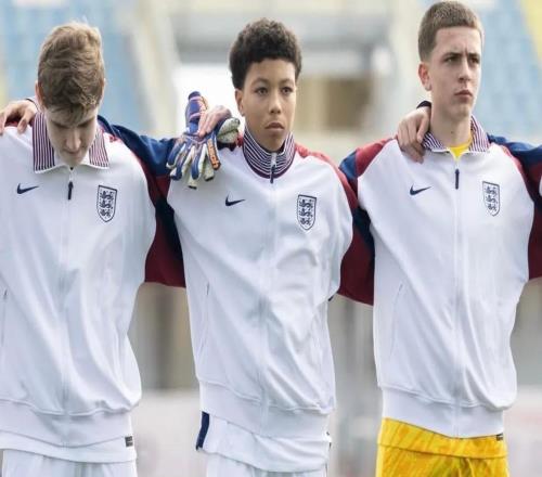 传奇新章蒂亚戈席尔瓦之子完成代表英格兰U15的首秀