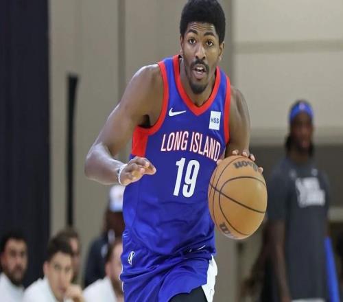 腾出了一个双向合同名额结果勇士却签下了这位前火箭后场旧将