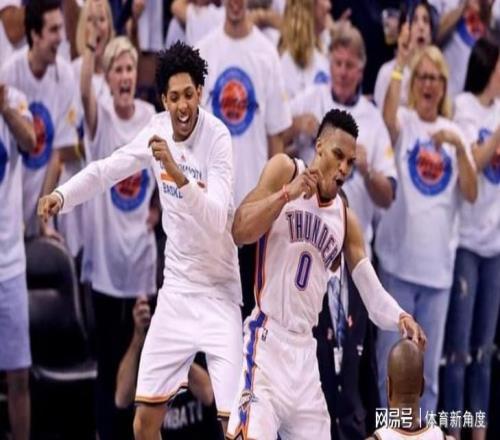 你好，NBA！威少最强舞伴回归！