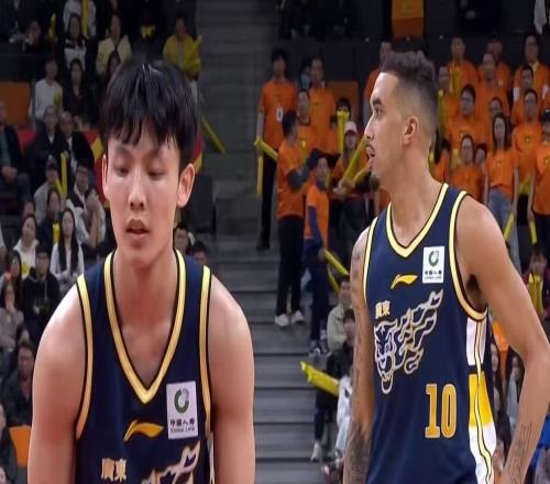 逼退广东队！北京男篮被曝“天价”签下麦基，年薪超200万美元